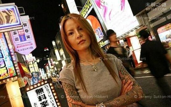 天藤湘子如何从花季少女成黑帮玫瑰(12岁就失去处女之身)