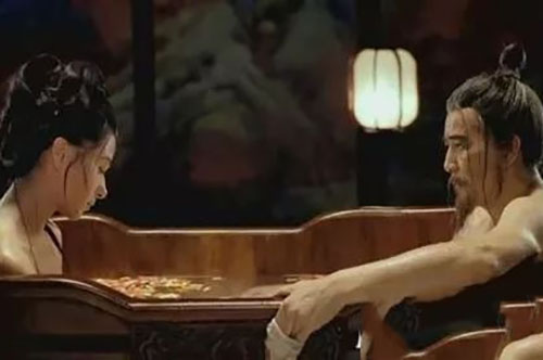 古代女人与动物性交:汉灵帝养狗与宫女交配