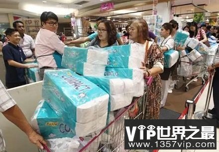 为什么美国人遇到灾难总爱抢购卫生纸? 为什么美国人遇到灾难总爱抢购卫生纸?