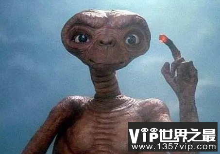 有史以来外星人“最佳证据”，俄夜间惊现UFO