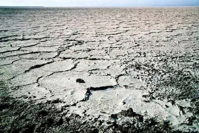 中国陆地最低点是什么湖：艾丁湖比海平面低154米