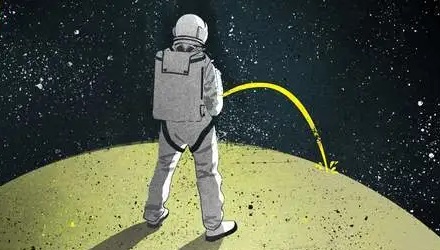 如果对着通电的电源插座尿尿会触电吗？