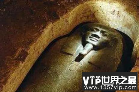 金字塔未解之谜，神秘的仰角