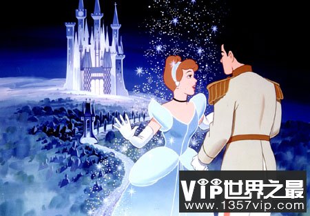 灰姑娘到底是穿着什么样的鞋去跳舞的