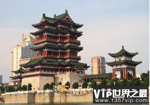 武汉黄鹤楼和南昌腾王亭,长江以南四座著名建筑,更有名