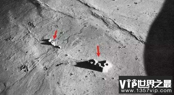 玉兔号在月球惊人发现:外星人基地，美国40年都不敢登月