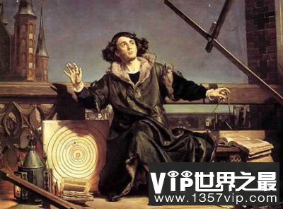 最早提出“太阳中心说”的是阿利斯塔克而非哥白尼