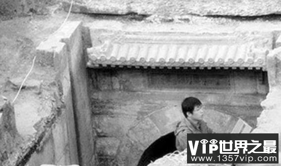 大太监李莲英死亡之谜，只见头颅和长辫子