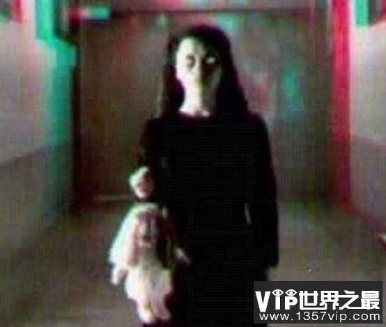 天津日报大厦鬼楼14层传说，冤死女鬼制造灵异事件