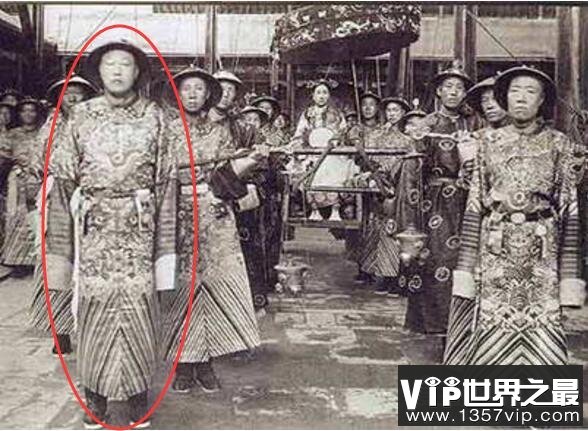 慈禧西太后的私生活，8位男宠身份揭秘(第一男宠李莲英)