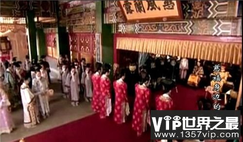光绪选妃有5人，珍妃和 瑾妃、慈禧的侄女隆裕皇后、江西巡抚德馨的两个女儿