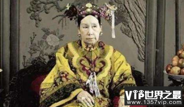 同治的皇后生前凄惨，死后被扒尸撸肠，惹人慨叹(图2)