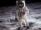 霍金:人类还剩下100年的时间离开地球 去月球还是火星?