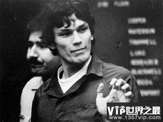 世界十大变态杀人魔:剥皮做人偶侵犯尸体