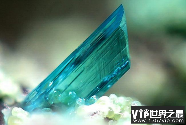 世界最贵十大宝石排名 第一名全球近两颗