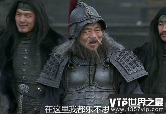 董卓究竟干了什么坏事?死后肚脐插灯芯燃烧多日不灭。