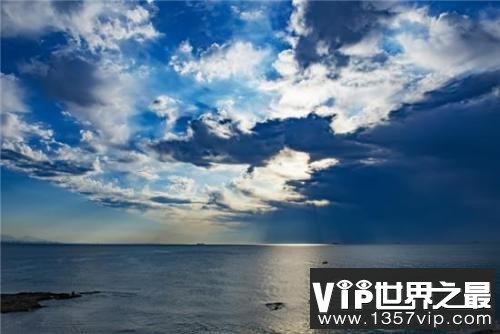 梦见死人是什么兆头，梦见抱着死人将要发大财(周公解梦超准)