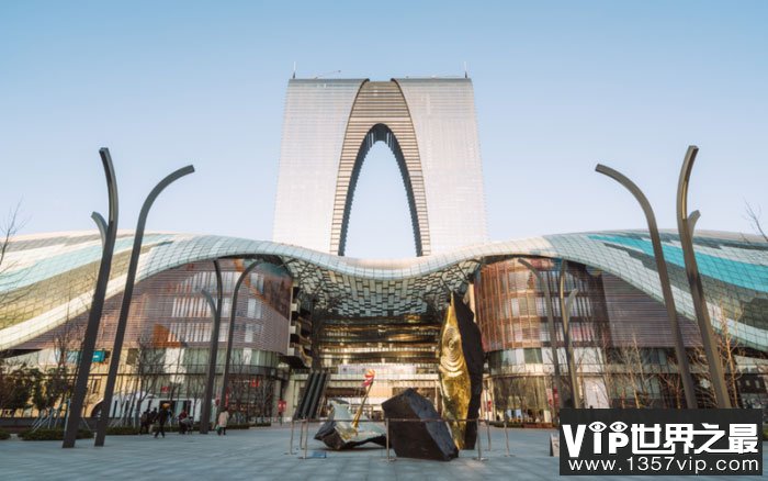 中国十大奇葩造型建筑物，苏州东方之门居榜首