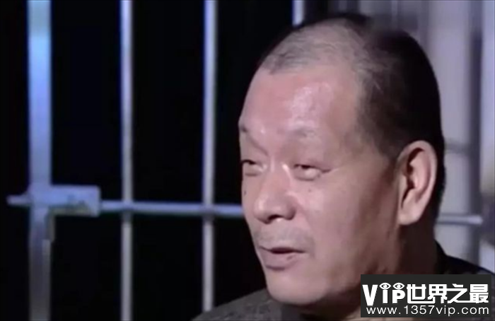保安大叔两次中彩票 出狱后还能有千万身家（传奇经历）