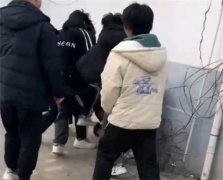 少年遭遇校园霸凌 什么时候才能停止？（校园暴力）