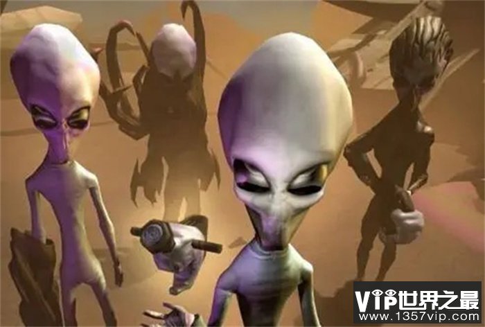 （哗众取宠）夜间出没的外星生命 全身散发出白色光芒