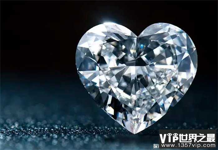 世界上十大最重的钻石 非洲之星发现于1905年(重3106克拉)