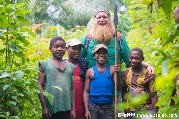 世界上身材最矮小的民族 俾格米人身高1.5米(位于非洲)