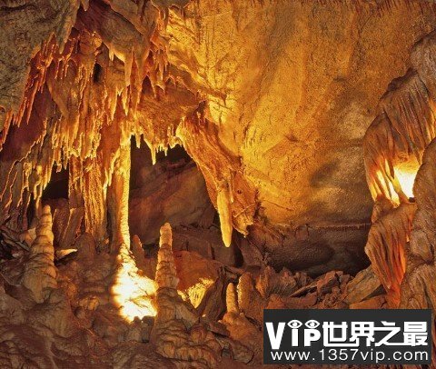 世界上最长的洞穴，由255条地下通道组成