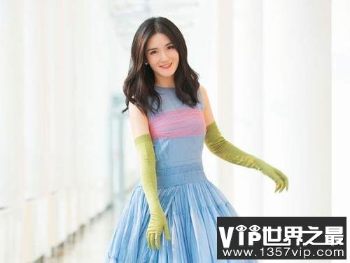 中国出场费最高的十大主持，第一名出场80万