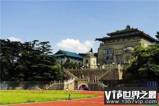 985大学名单排名，北大清华复旦再次揽获冠亚季军！