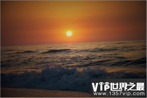 世界上最大湖，南北1200公里！